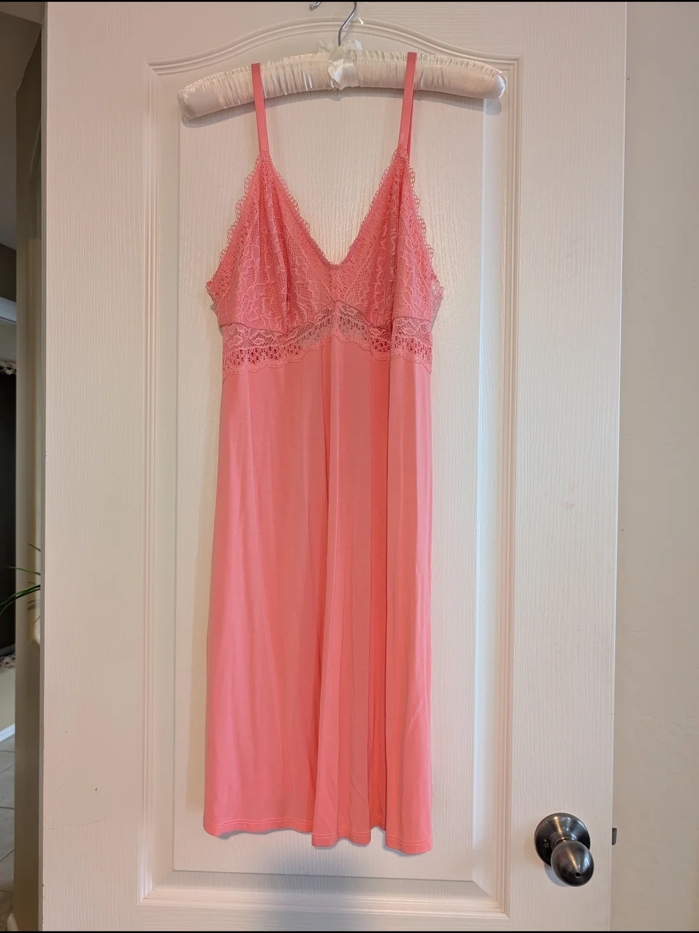 Soma Coral Cool Nights Lace-Trimmed Chemise with Matching Vanishing Edge Panty